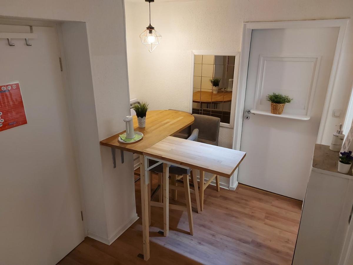 Overnight Apartment Koln Bagian luar foto